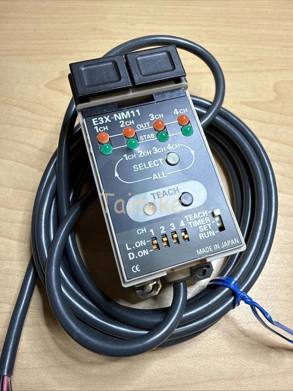 ! Omron E3X-NM11 Photoelectric Fiber Optic Sensor Amplifier Switch