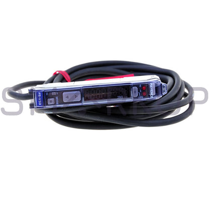 new  In Box KEYENCE FS-V33 FSV33P Fiber Optic Sensor
