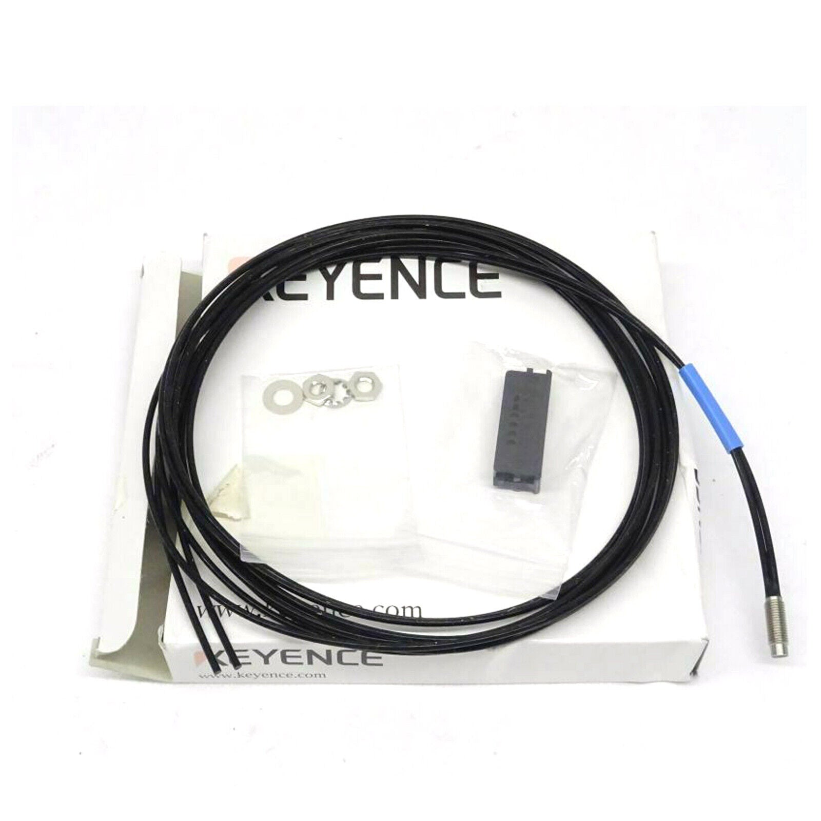 In Box KEYENCE FU87 Fiber Amplifier Sensor - KEYENCE