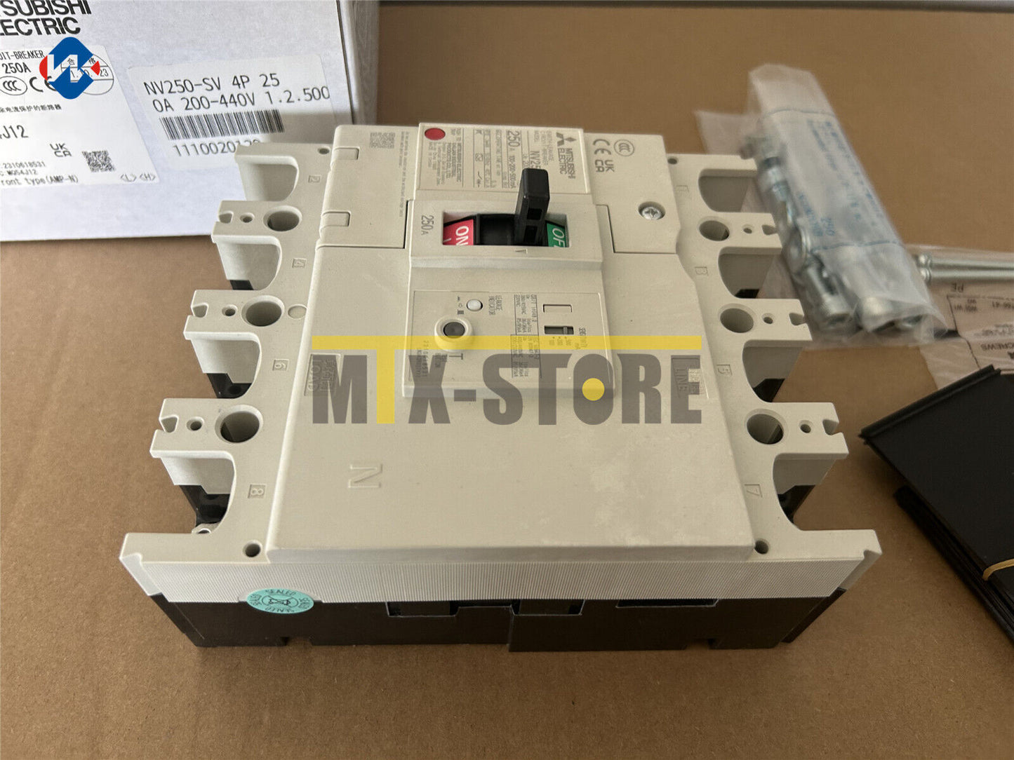 new 1PCS Mitsubishi NV250-SV 4P 250A Circuit Breaker - MITSUBISHI