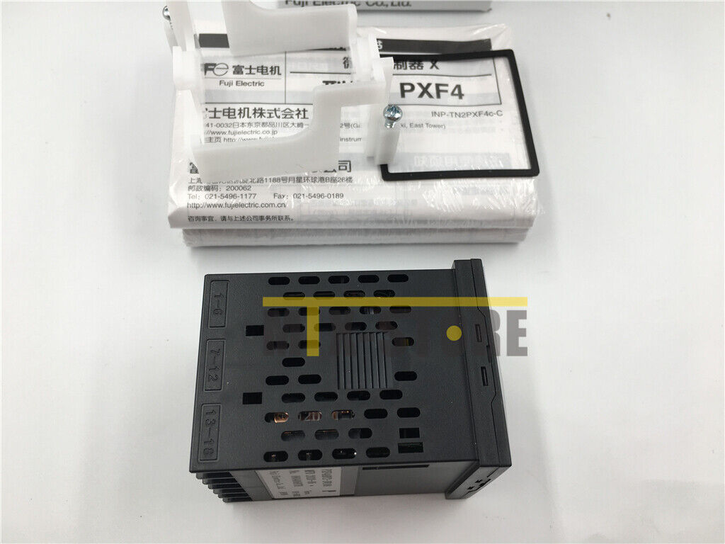 new 1pcs Fuji Temperature Controller PXF4ABY2-1W100 - FUJI