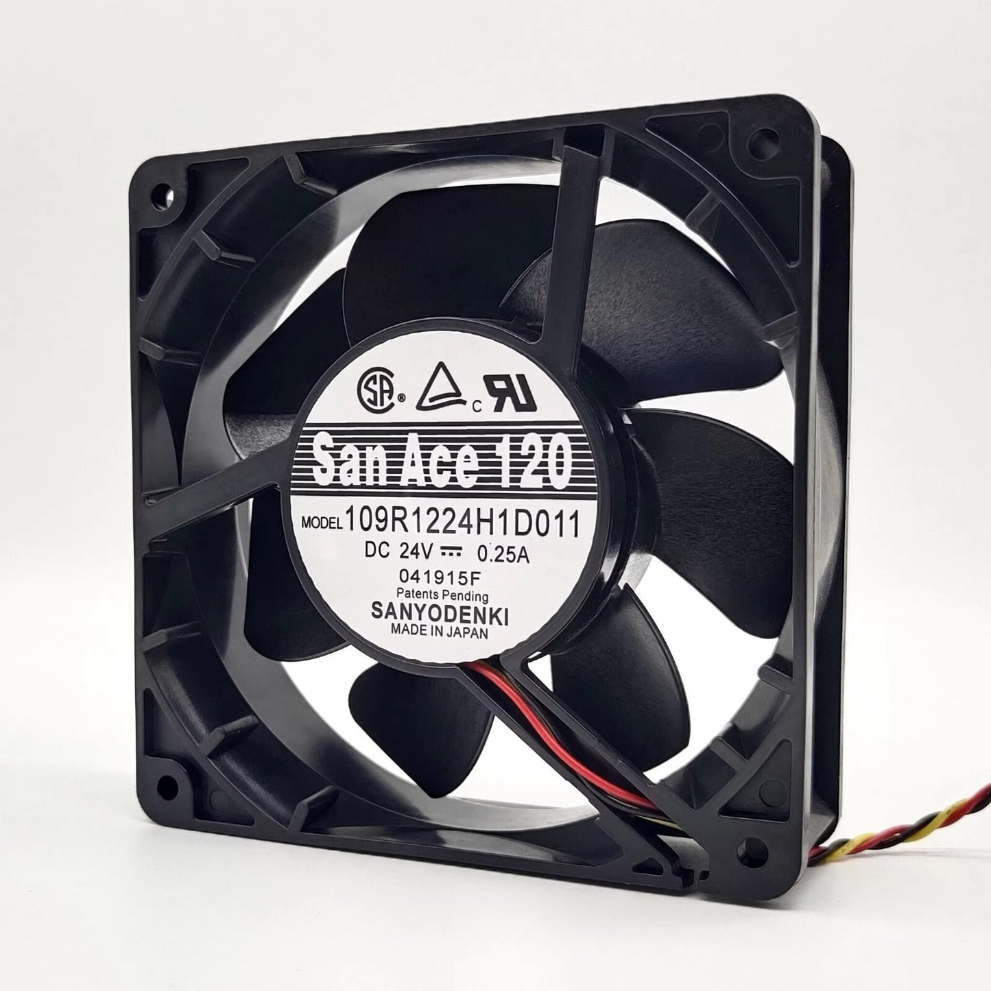Sanyo 109R1224H1D01112038 24V 0.25A 12CM 3-Wire Inverter Cooling Fan