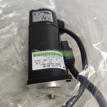 1PCS Yaskawa SGMAH-A5A2A-YR11 Servo Motor