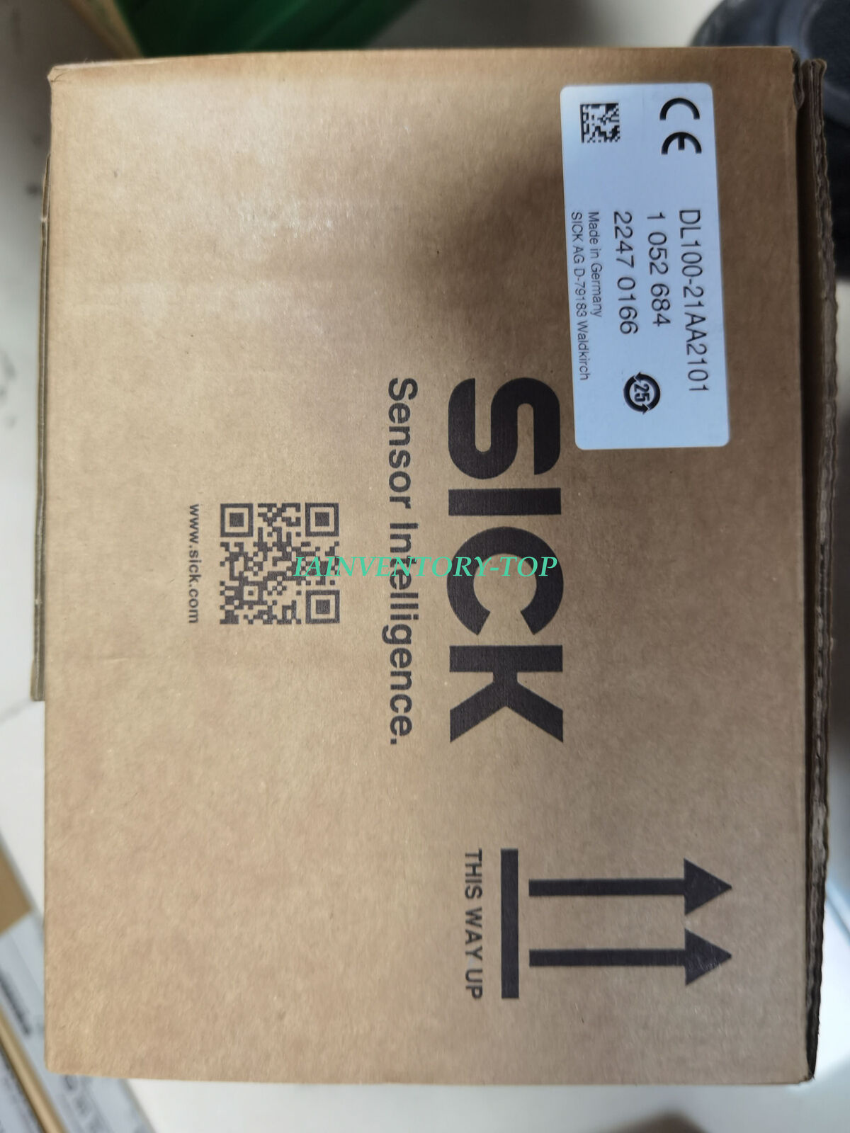 1PC SICK DL100-21AA2101 Sensor in Box - SICK