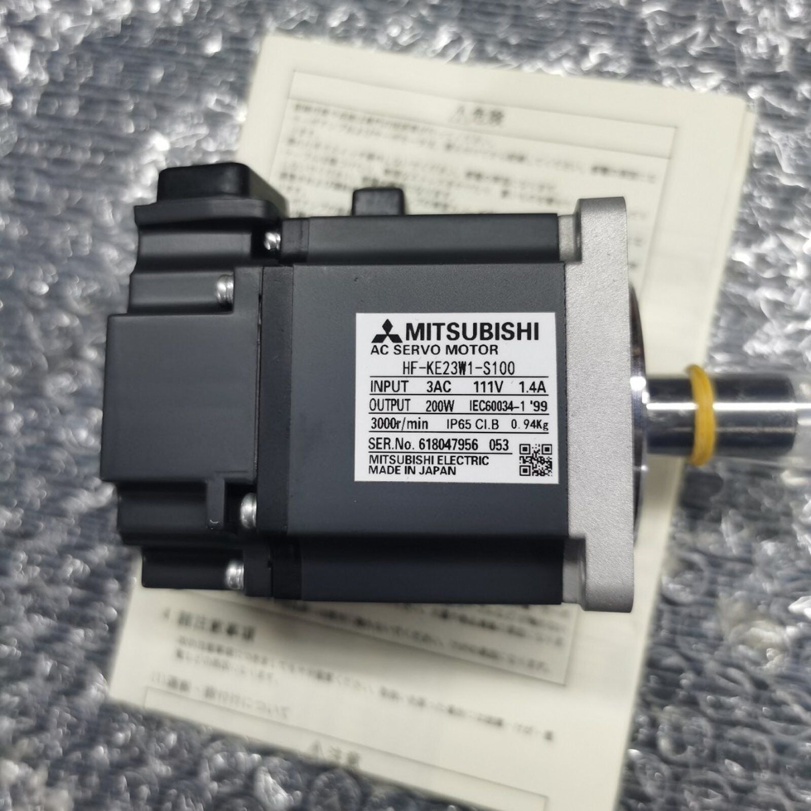 Used Mitsubishi HF-KE23W1-S100 servo motor in good condition - MITSUBISHI