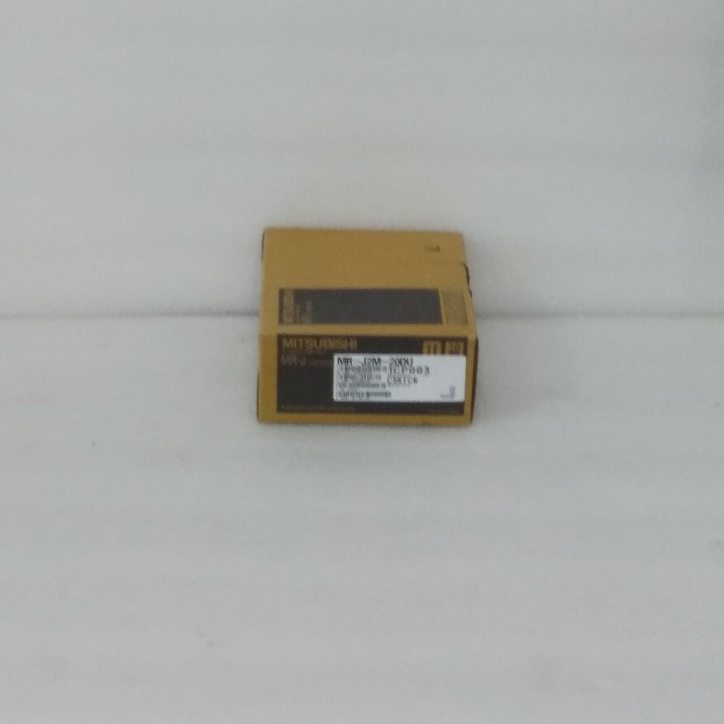 Mitsubishi MR-J2M-20DU Servo Drive - 24-hour reliability and high precision - MITSUBISHI