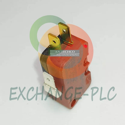 3 pins Micro Switch X3M306K2KA 20.5A 125/250VAC #ex