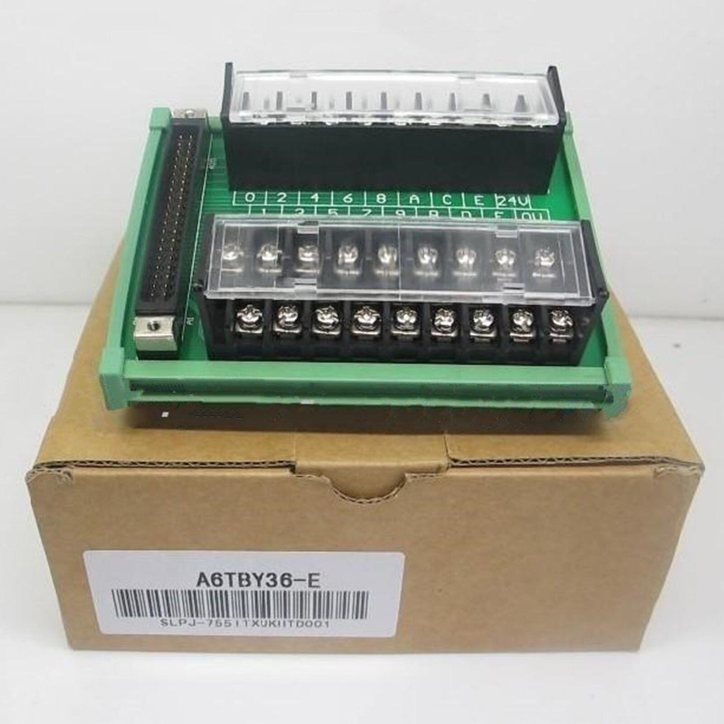 Mitsubishi A6TBY36-E Output Module 12/24VDC - MITSUBISHI