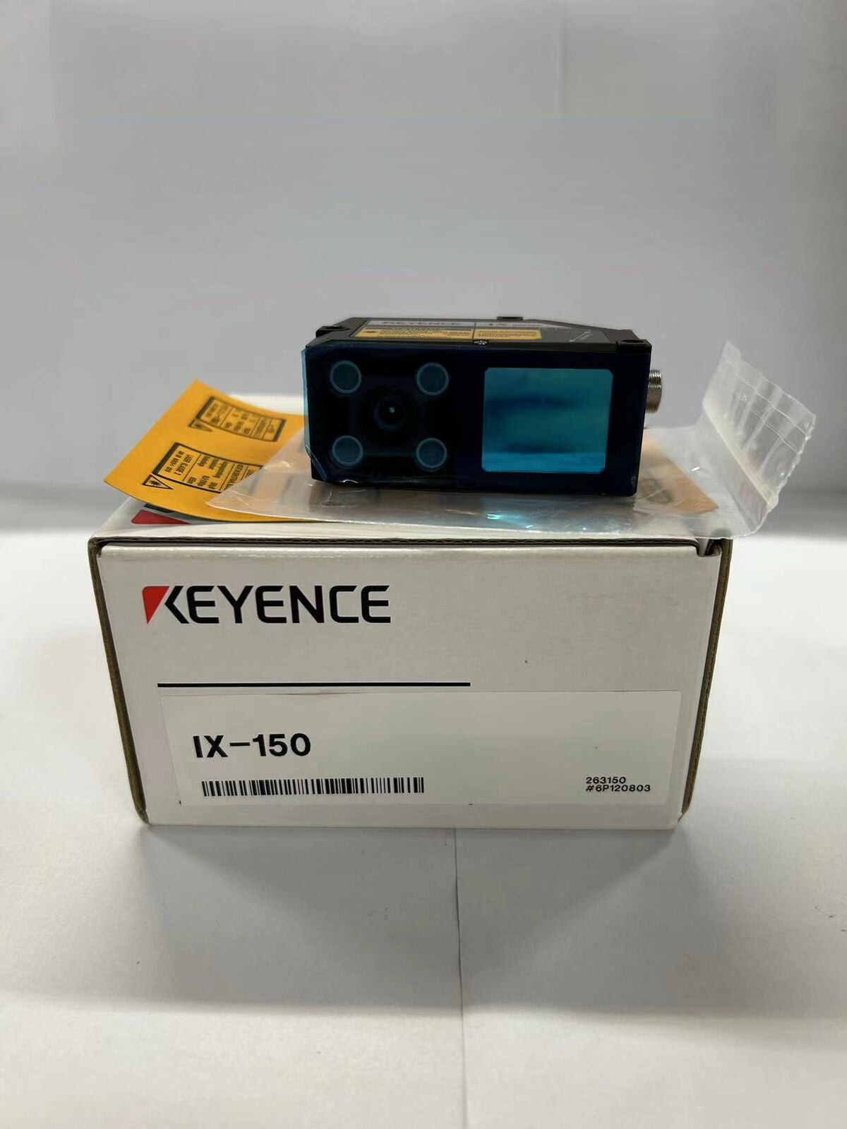 KEYENCE IX-150 Laser Sensor with Box: Professional Measurement Tool - KEYENCE