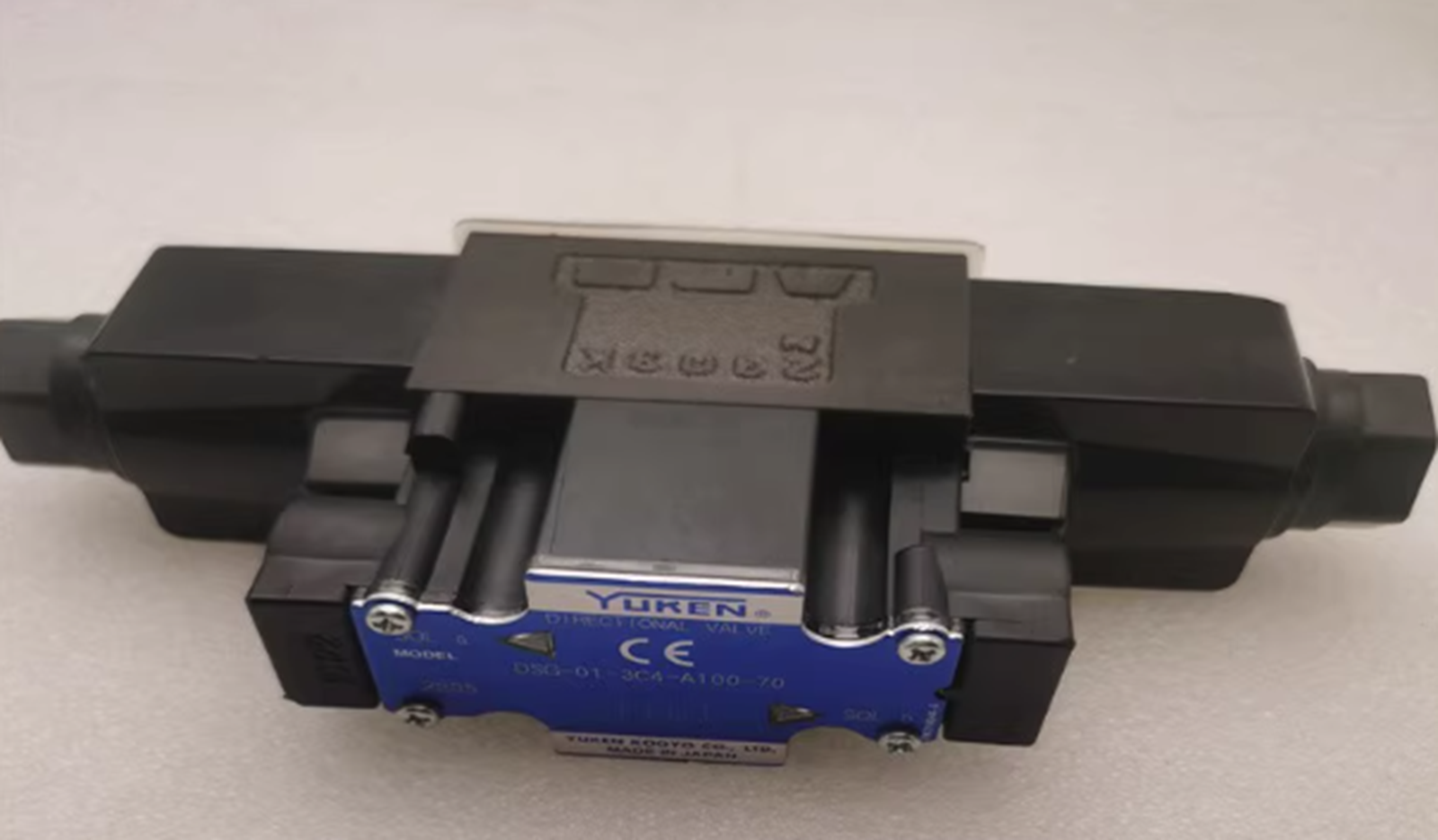YUKEN DSG-01-3C4-A100-70 Solenoid Valve - YUKEN