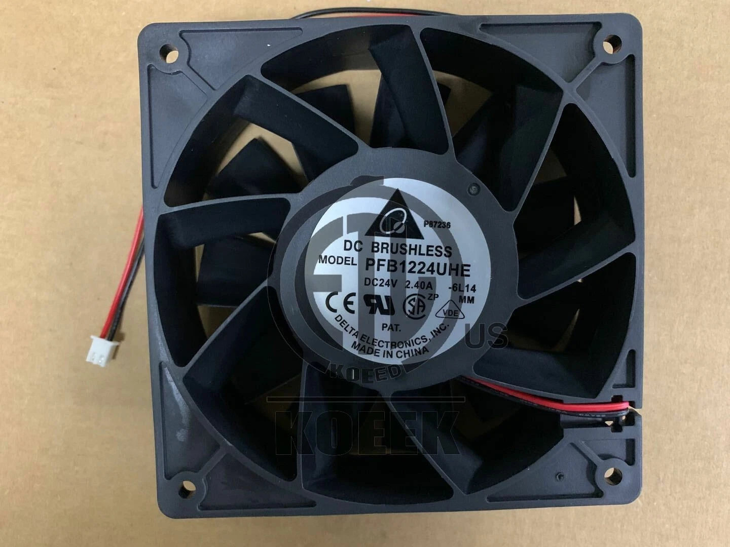 Delta PFB1224UHE DC Brushless Cooling PC Computer Fan 24V 120x120x38mm 2.4A 2Pin