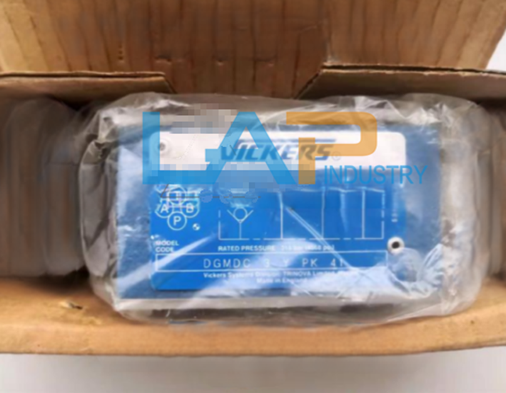 New DGMDC-3-Y-PK-41 Stacked Check Valve for Industrial Use - DGL