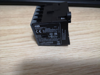 1PCS  ABB B7-30-01 24VAC Contactor