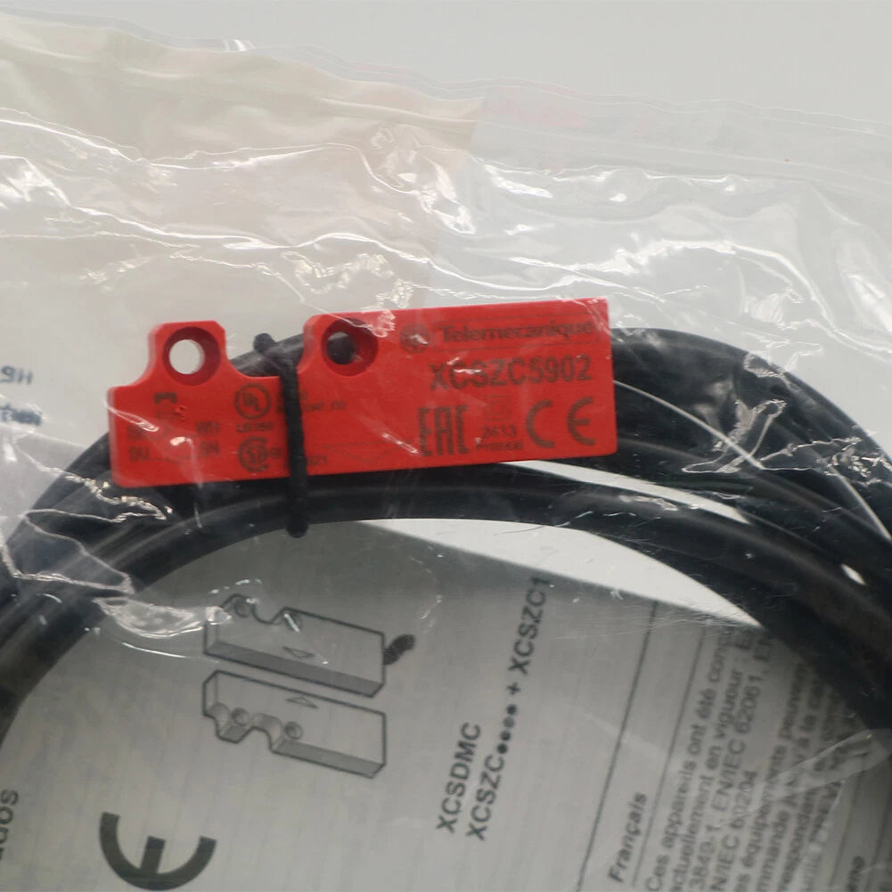 1PCS SND XCSZC5902 Magnetic Safety Switches