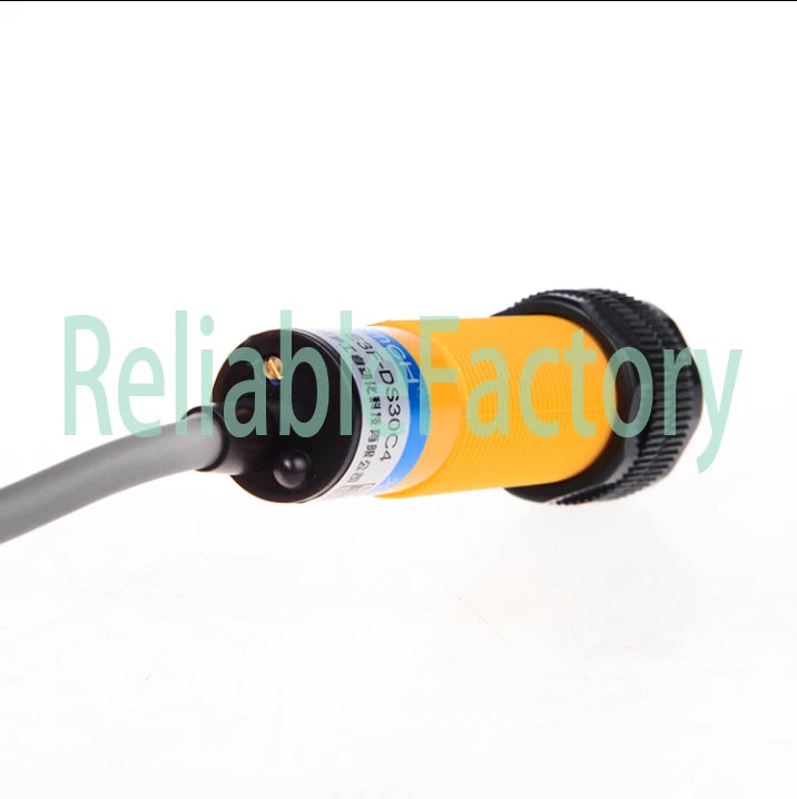 1PC OMCH E3F-DS30C4 PHOTOELECTRIC SWITCH FREE SHIPPING