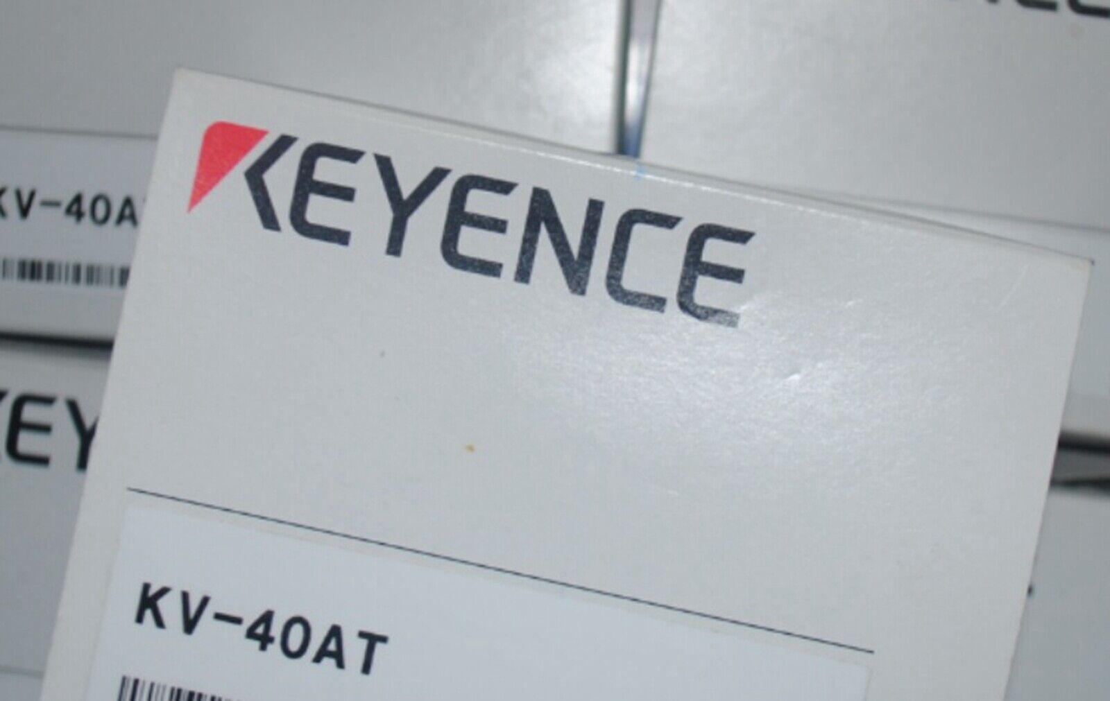 new KEYENCE KV-40AT PLC Base Unit - KEYENCE