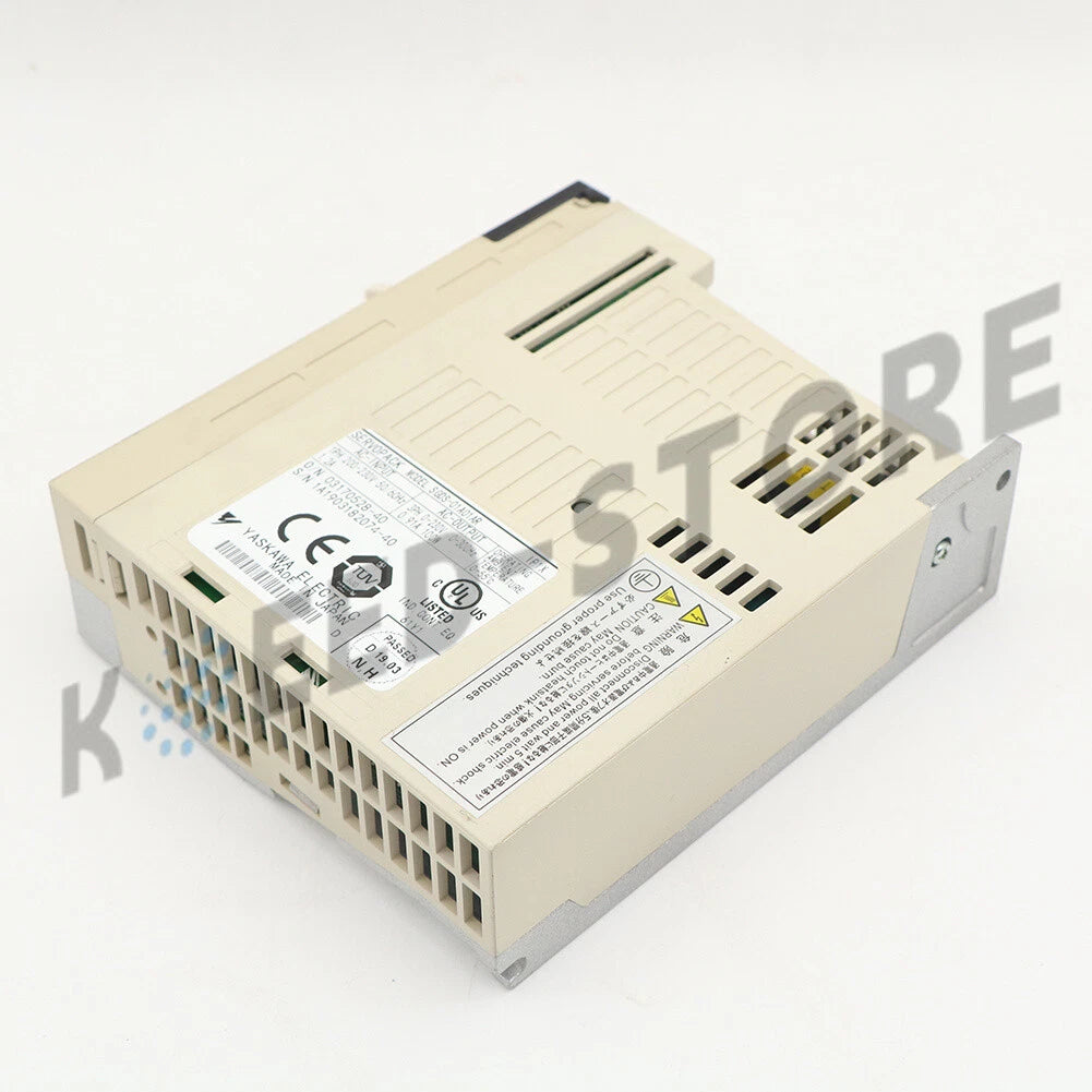 1PCS Yaskawa SGDS-01A01AR Servo Drive Driver IN BOX
