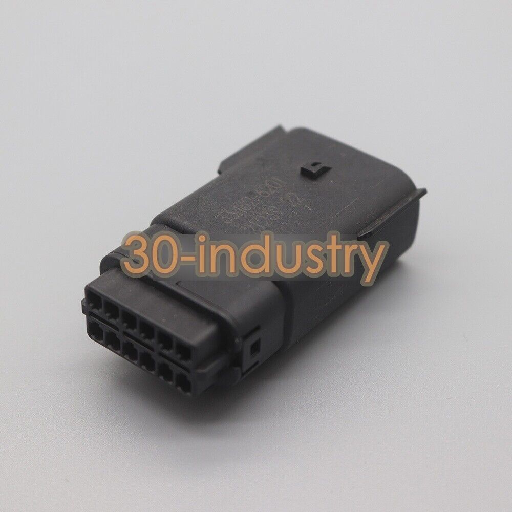 100 Pack of 33482-6201 Connector Shell, 33480 Series - NONE