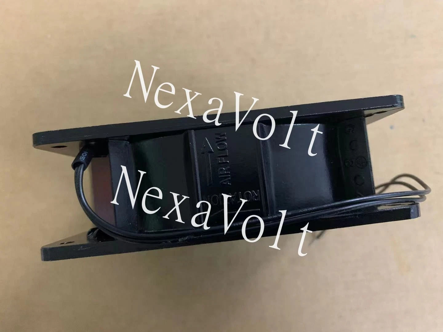 1 PCS Maxair/BT220 Fan 12038S2HL AC 220-240V 20W 0.12A 2 Wire 120×120×38mm