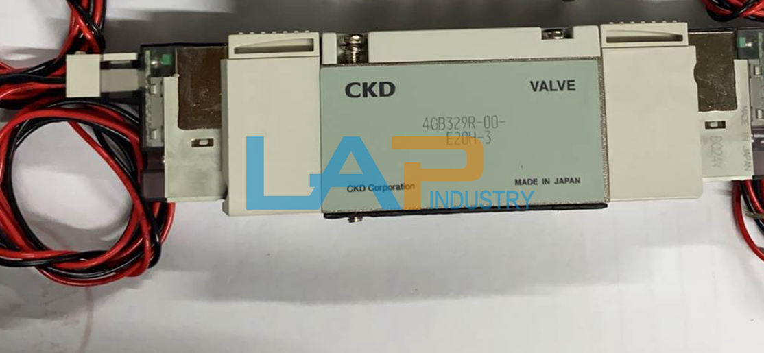 1PCS New FOR CKD 4GB329R-00-E20H-3 The Electromagnetic Valve - FOR CKD
