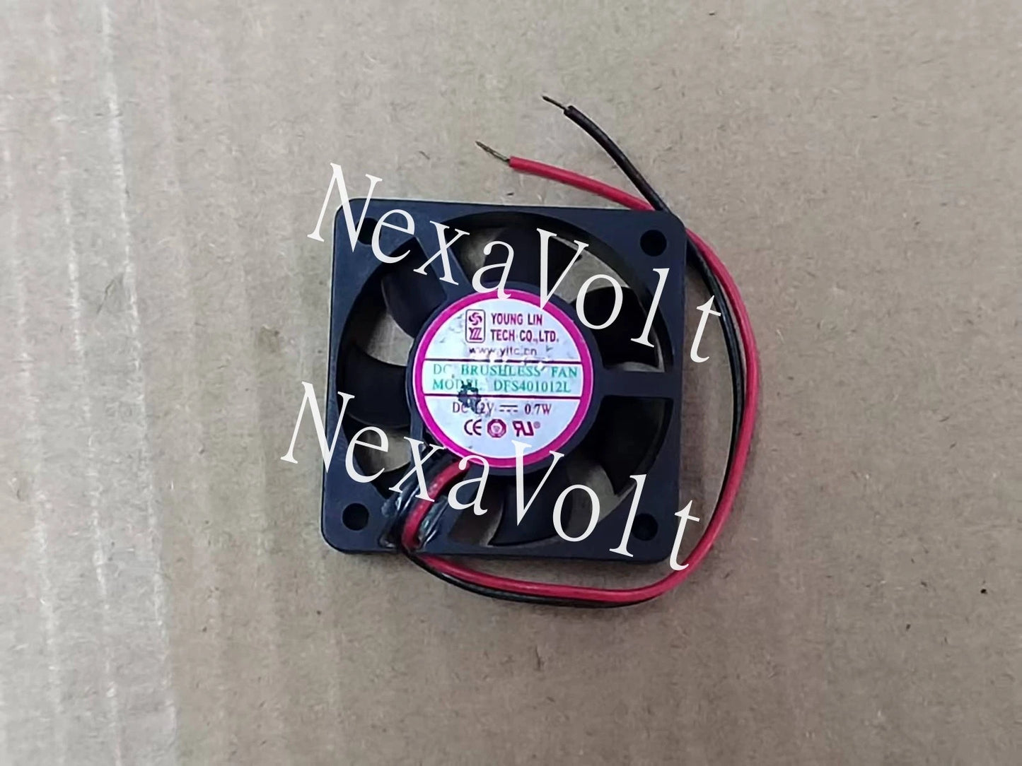 1 PCS YOUNG LIN Fan DFS401012L DC 12V 0.7W 4cm 4010 cooling fan