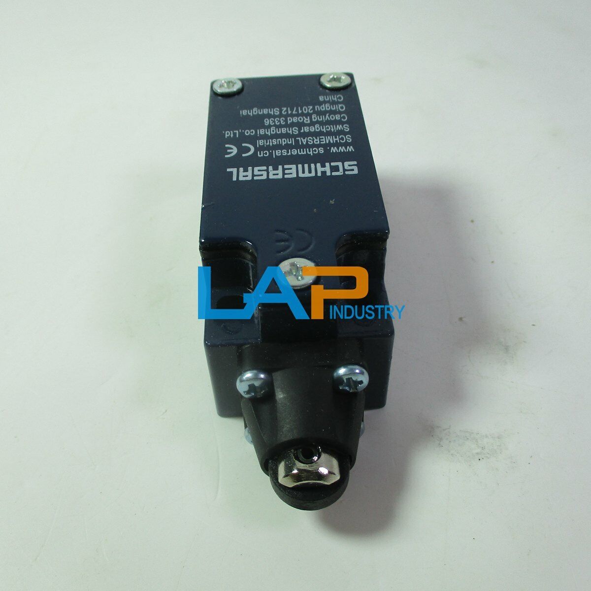 new 1Pcs  For SCHMERSAL limit switch ZR235-11z-m20-2325