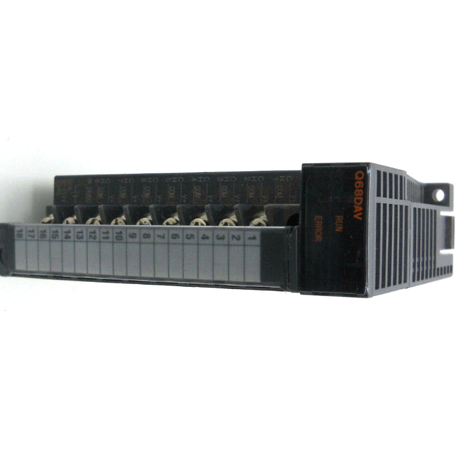 Mitsubishi Q68DAV 8-Channel Digital-Analog Converter Output Module - MITSUBISHI