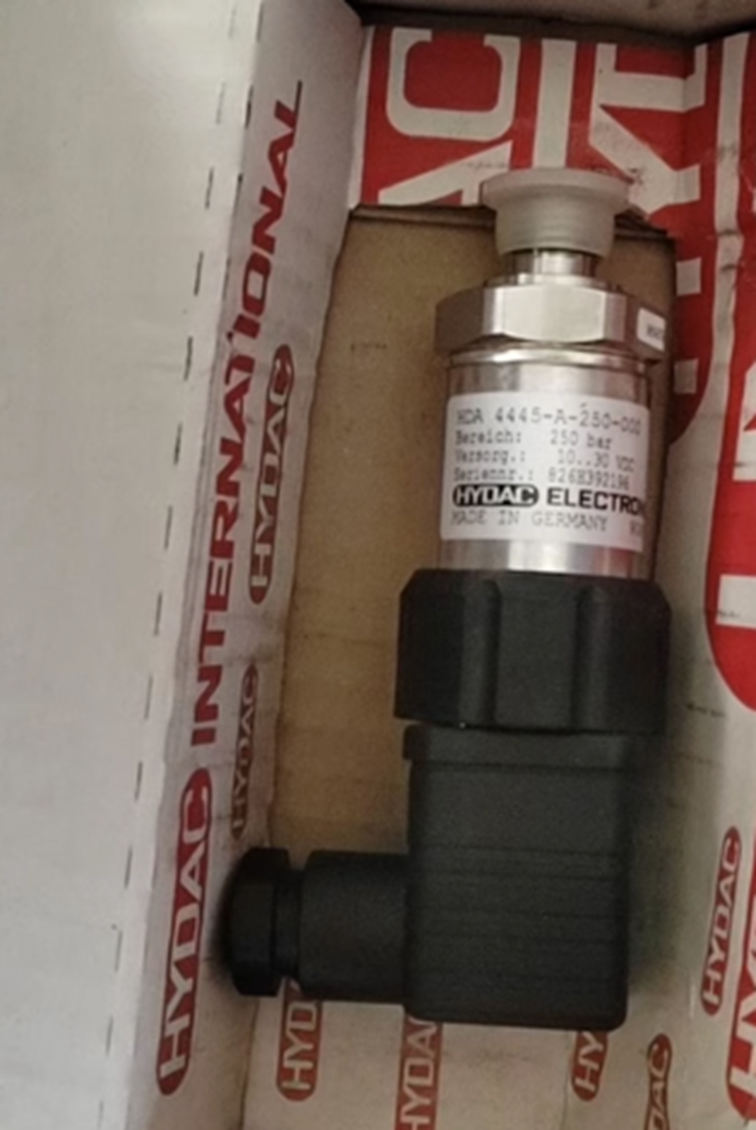 HYDAC HDA 4445-A-250-000 Pressure Switch - HYDAC