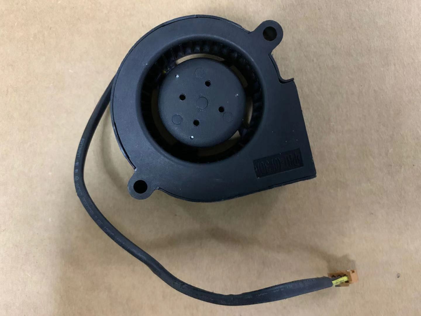 new 1pc PJD5132 Projector Turbofan for AB05012DX200600 12V 0.15A