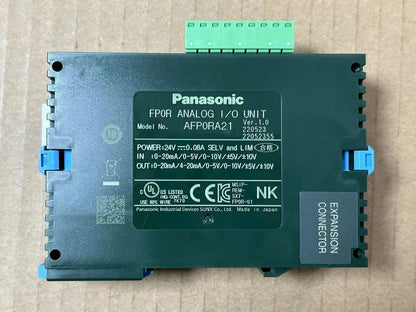 1PC AFP0RA21 FP0R-A21 analog module