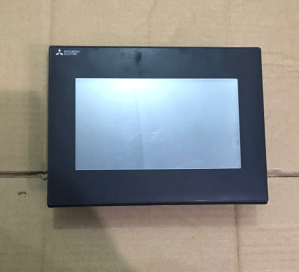 used Mitsubishi GS2107-WTBD Touch Screen - MITSUBISHI