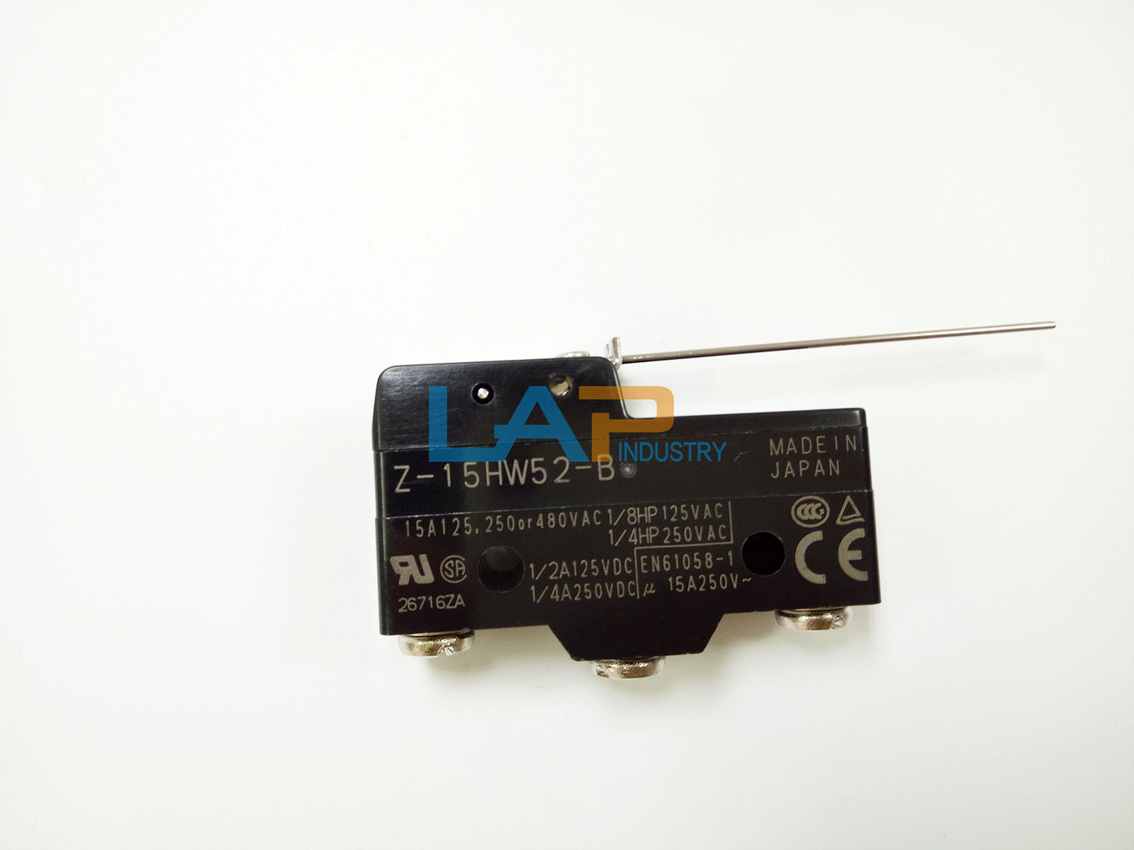 new 1PC  Omron Limit Switch Z-15HW52-B