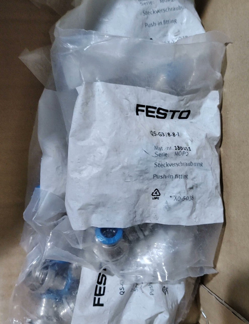 10PC  FESTO Threaded plug QS-G3/8-8-I 186111 Free shipping
