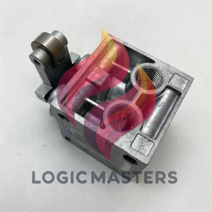 1PCS FESTO G1/4 R-5-1/4-B 8996