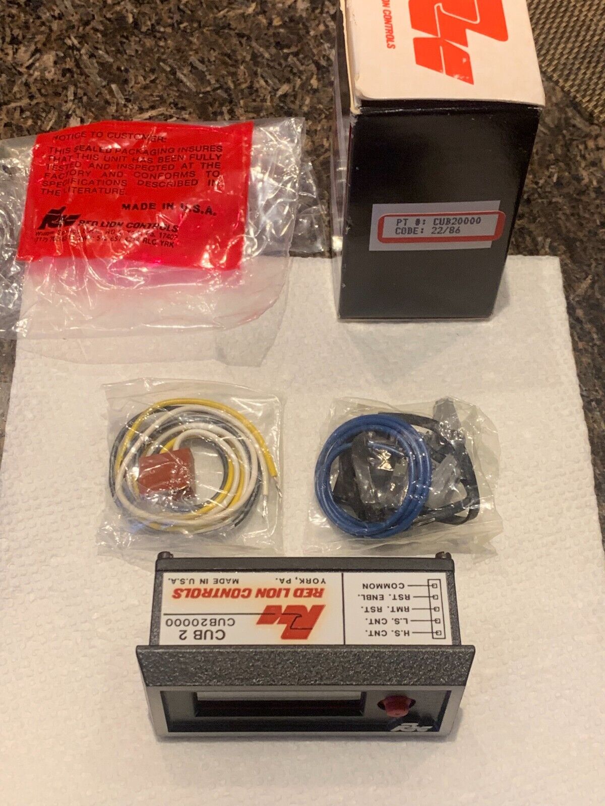 Red Lion CUB20000 Industrial Control System - RED LION