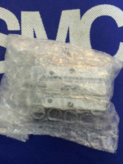 1PC SMC MHZ2-16D3 Cylinder #SM