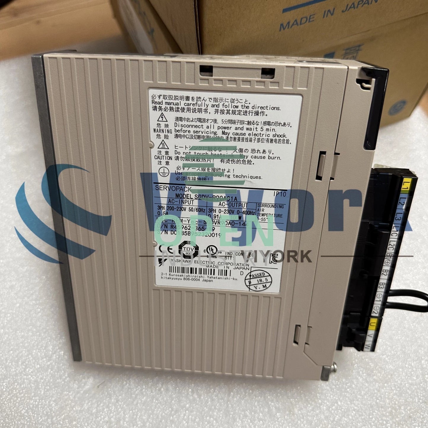 1PCS Yaskawa SGDV-R90A01A SERVO DRIVE 0.5AMP 200-230V 50/60HZ SERVOPACK