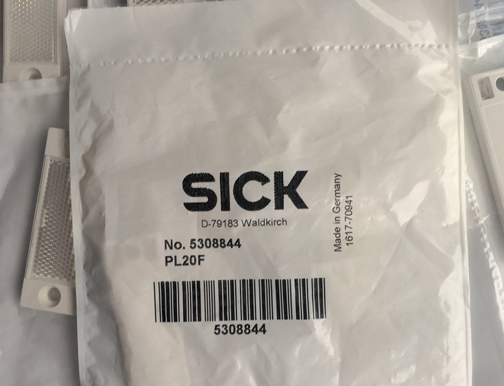 new SICK PL20F 5308844 Reflector One - SICK