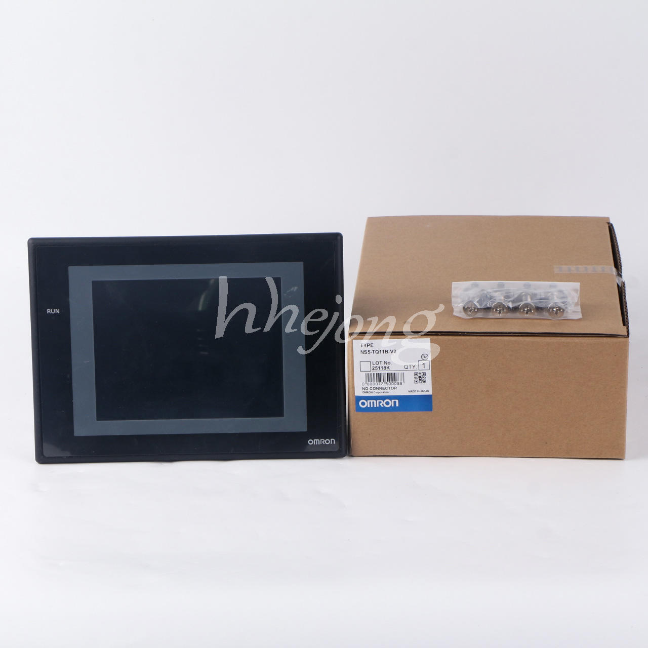new 1PCS Omron Touch Screen NS5-TQ11B-V2 NS5TQ11BV2 - OMRON