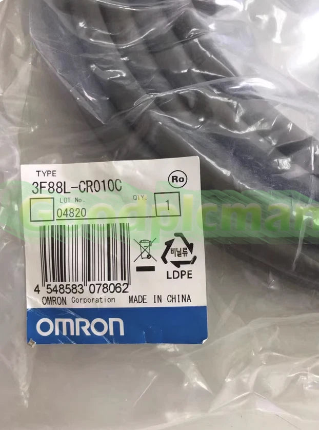 1PC Omron Connection line 3F88L-CR010C 10M