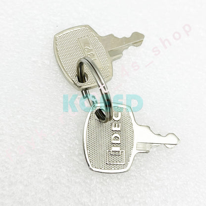 2Pcs F Yaskawa robot teach pendant gear switch key DX200 JZRCR-YPP21 keys Mew
