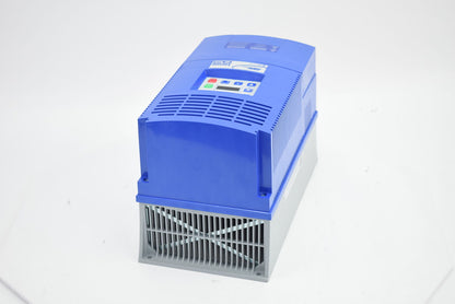 Lenze AC Tech ESV183N04TXBXX1E42 - LENZE