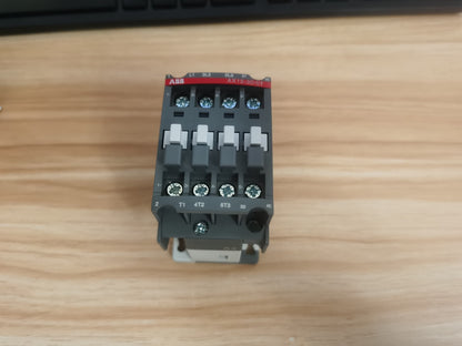 1PCS  ABB AX12-30-01 AX123001  AC Contactor 1NC