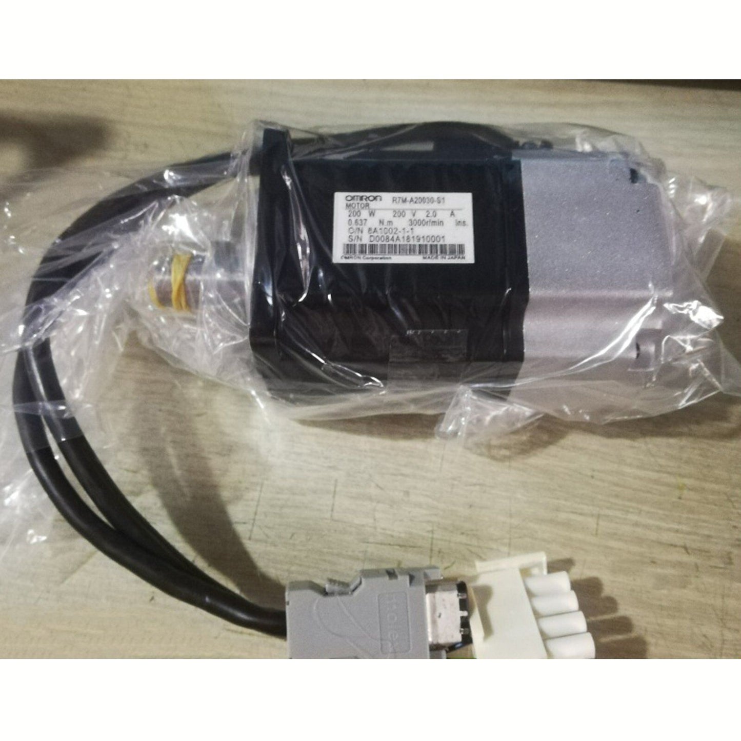 Used Omron Servo Motor R7m_A20030_S1 Plc Module Tested Good Condition - OMRON