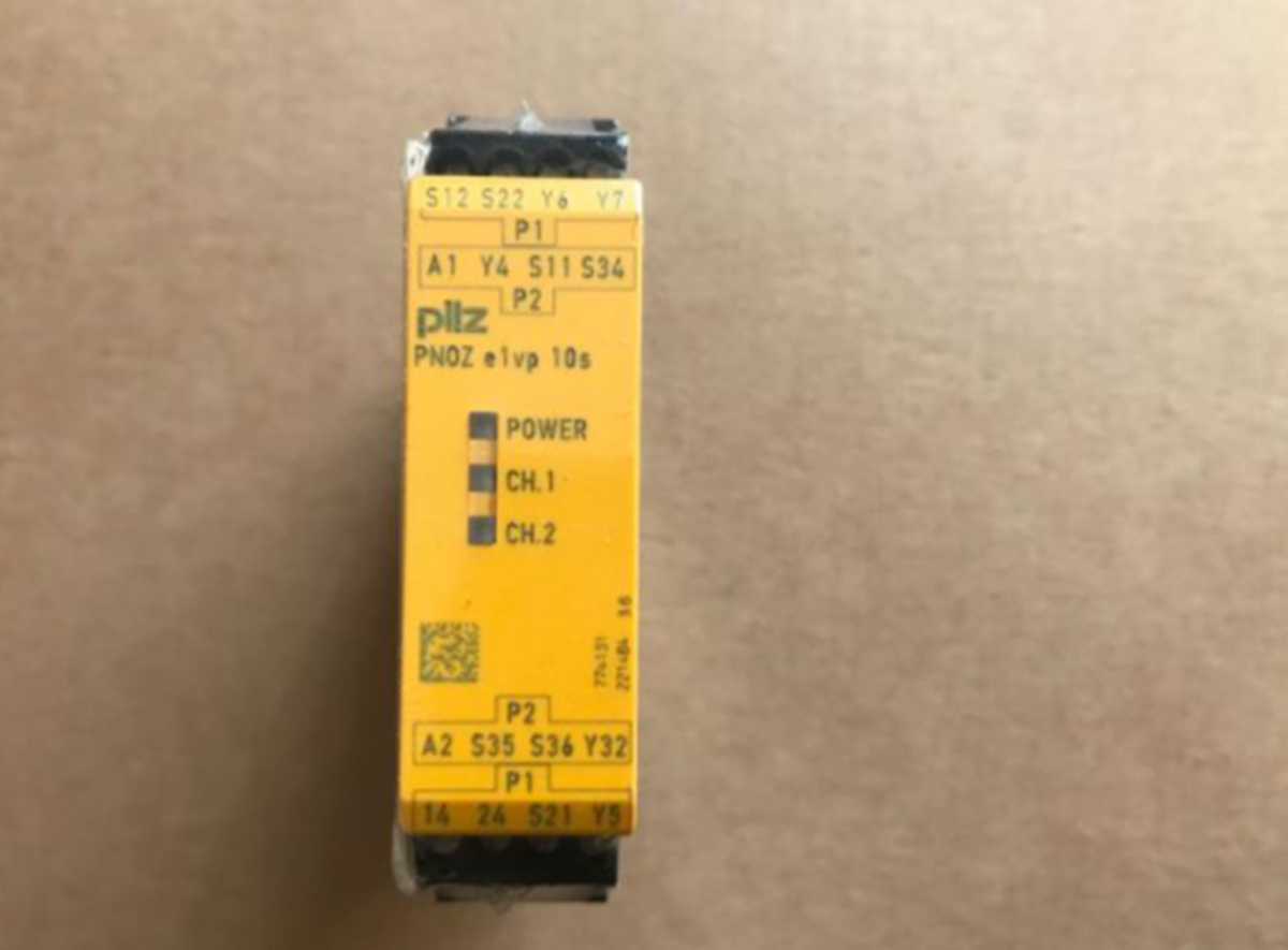 new  PILZ PNOZ E1VP Safety Relay Module PILZ