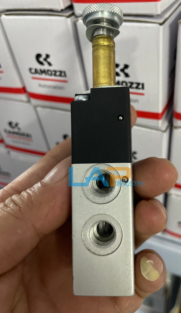 CAMOZZI Solenoid Valve Model 348-015-02 - 1 PCS - CAMOZZI