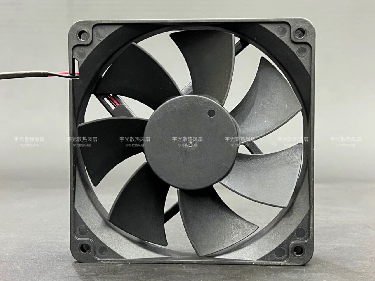 RDM1225S 12V 0.23A 12CM 2-Wire Silent Cooling Fan - POWERMAXDC