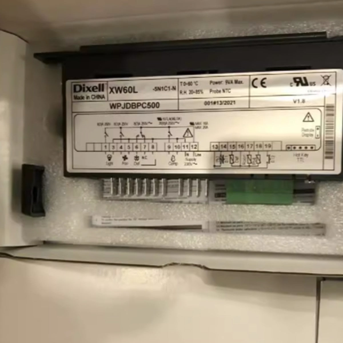 1PC  DIXELL XW60L-5N1C1-N XW60L5N1C1N Temperature Controller
