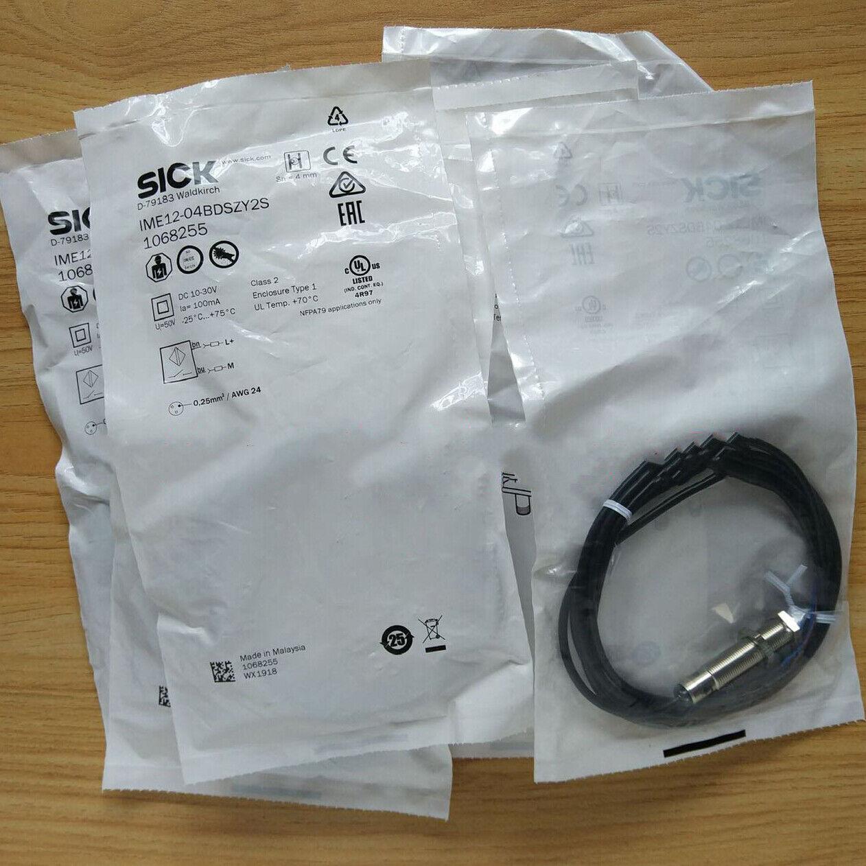 Inductive Proximity Sensors IME12-04BDSZY2S - SICK