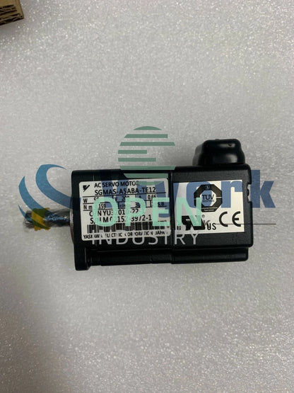 1PCS Yaskawa SGMAS-A5ABA-TE12 AC SERVO MOTOR 50W 200V 0.66A 3000RPM
